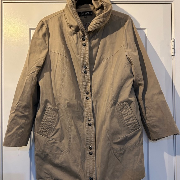 Used - Yulin spring jacket - Picture 4 of 4
